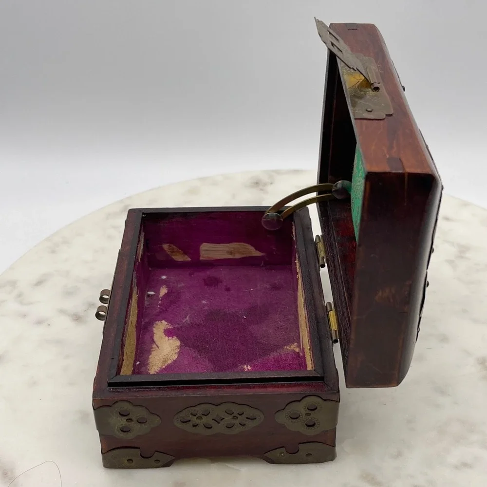 Vintage Chinese Carved Inlay Jewelry Box Shanghai Blue Silk Wooden‎